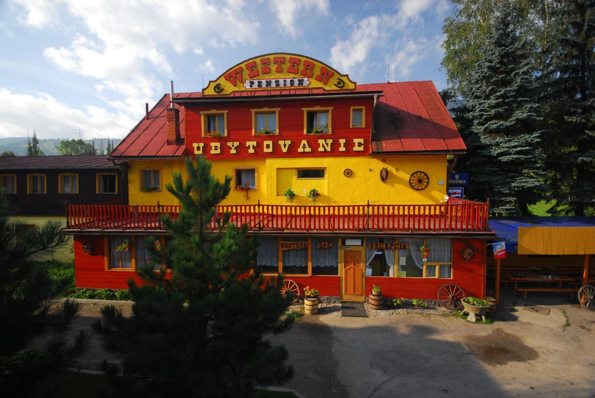 Western Penzion Ружомберок Экстерьер фото